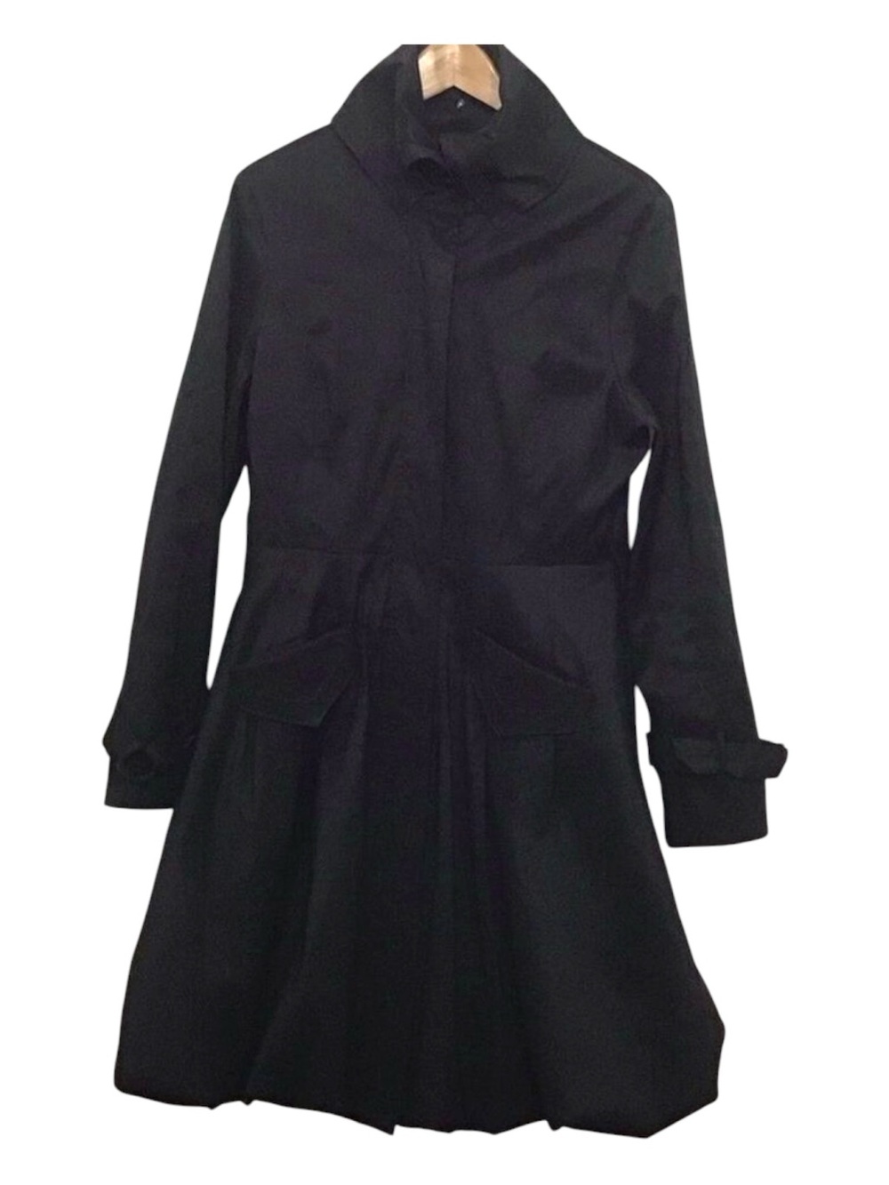 JOSEPH Ribkoff designer black trench coat size 8 balloon bottom silky material